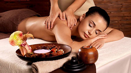 Ưu điểm masages bằng đá nóng tại viva spa