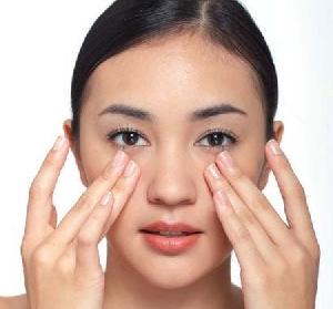 5 cách đơn giản để loại bỏ thâm quầng mắt